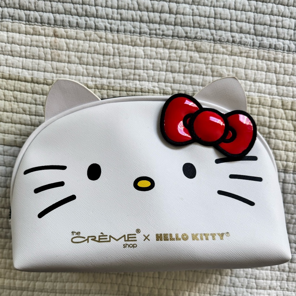 Hello Kitty Cosmetic Bag